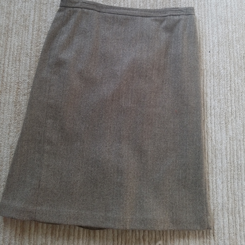 J.CREW 100% wool pencil skirt